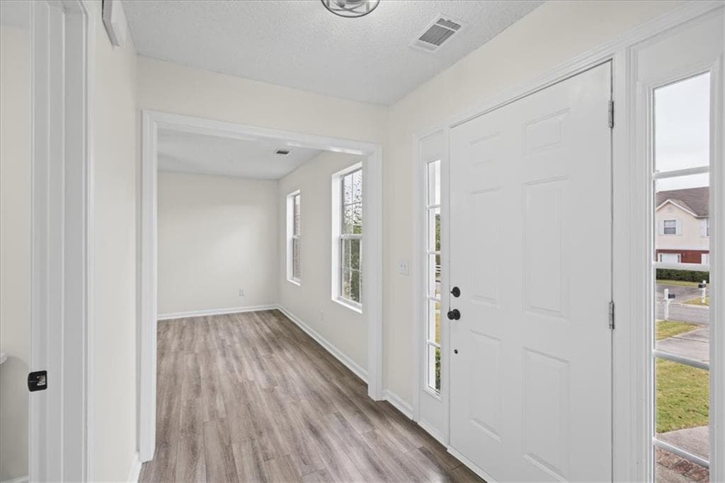 2 bedroom, 3 bathroom, 1,348 sq ft townhouse for sale at 115 Westside Chase, Cartersville, GA 30120 — photo 3