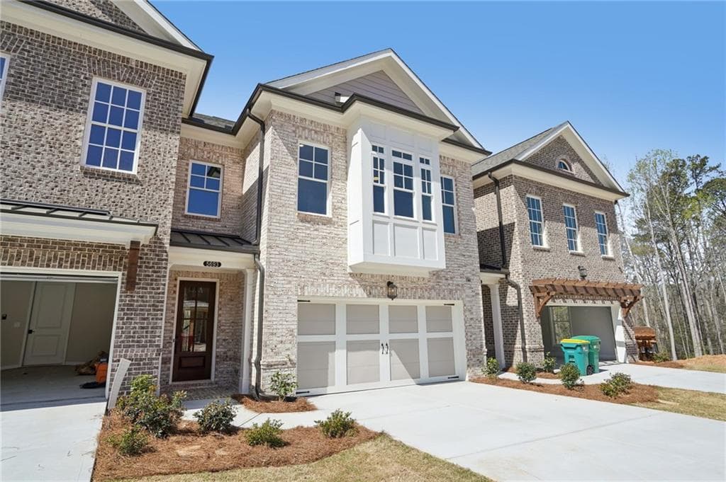 4 bedroom, 4 bathroom, 3,034 sq ft townhouse for sale at 5695 Broad River View 444, Peachtree Corners, GA 30092 — photo 2