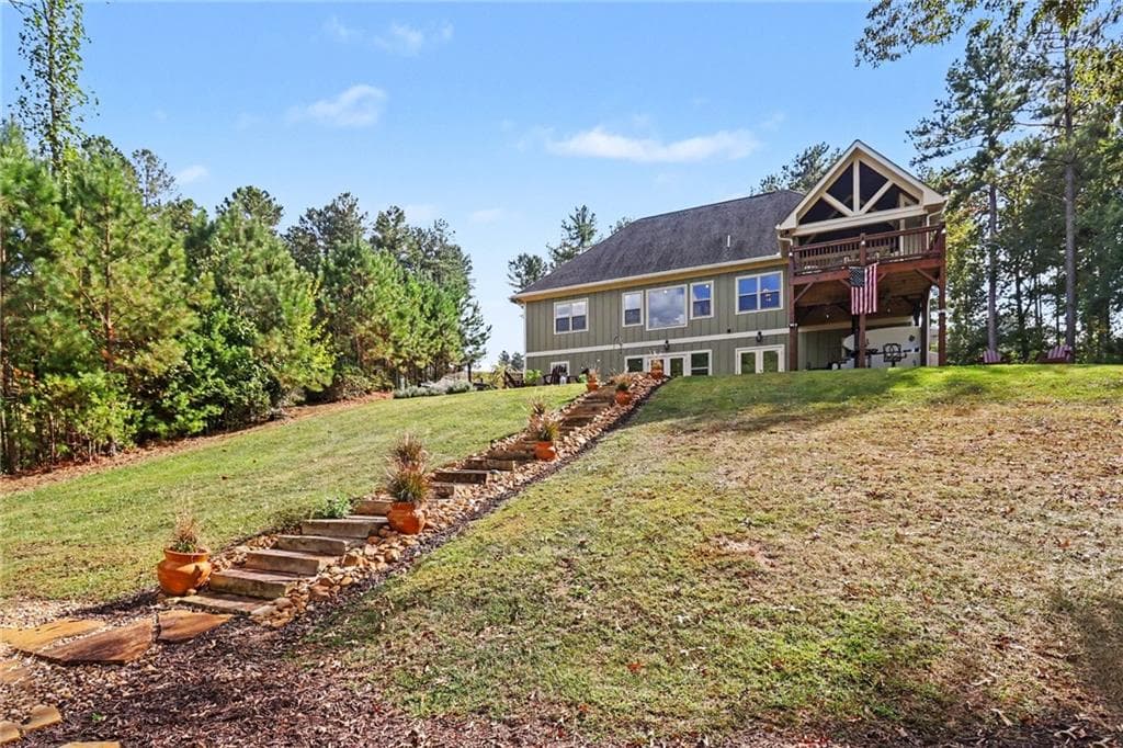 5 bedroom, 4 bathroom, 3,590 sq ft single family residence for sale at 161 Hill Place, Blairsville, GA 30512 — photo 6