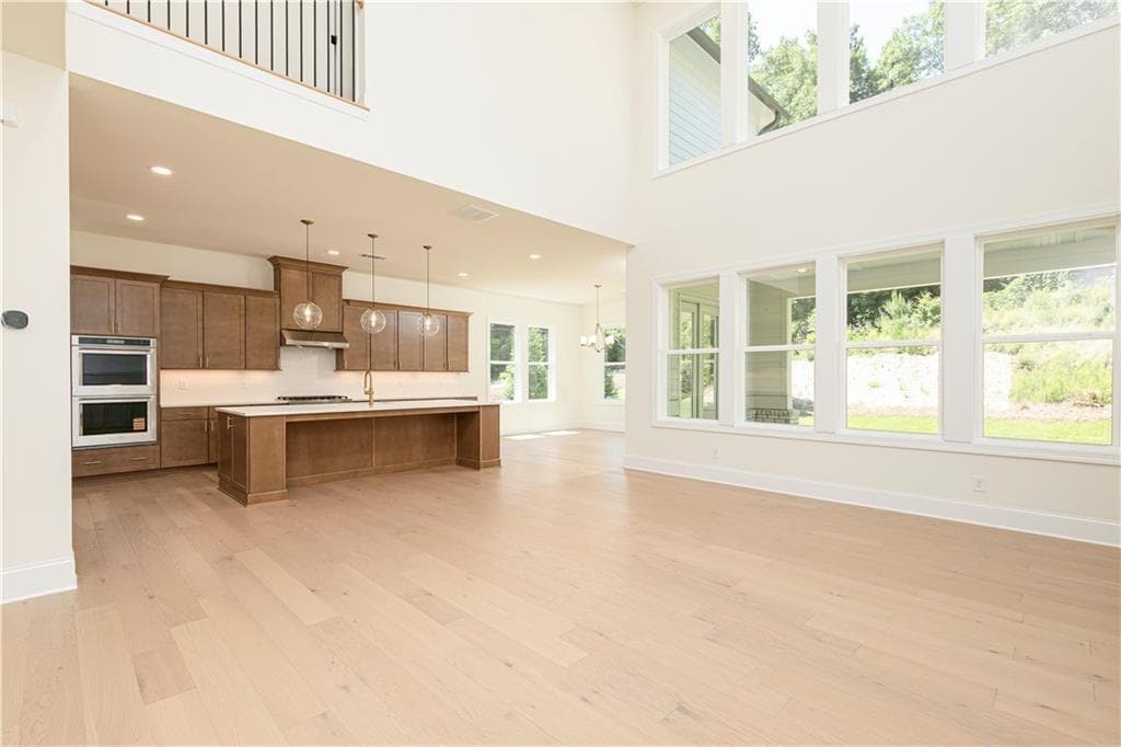 5 bedroom, 6 bathroom, 3,341 sq ft single family residence for sale at 2405 Bleckley Place, Cumming, GA 30041 — photo 10
