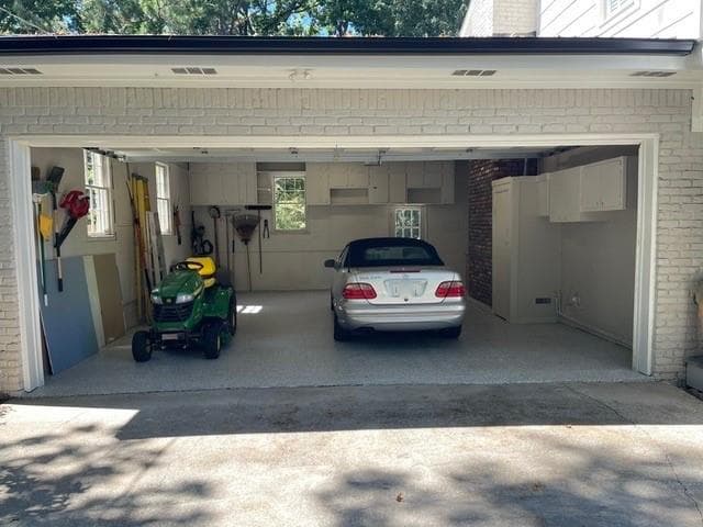 5 bedroom, 3 bathroom, 2,432 sq ft single family residence for sale at 4814 Coldstream Drive, Atlanta, GA 30360 — photo 4