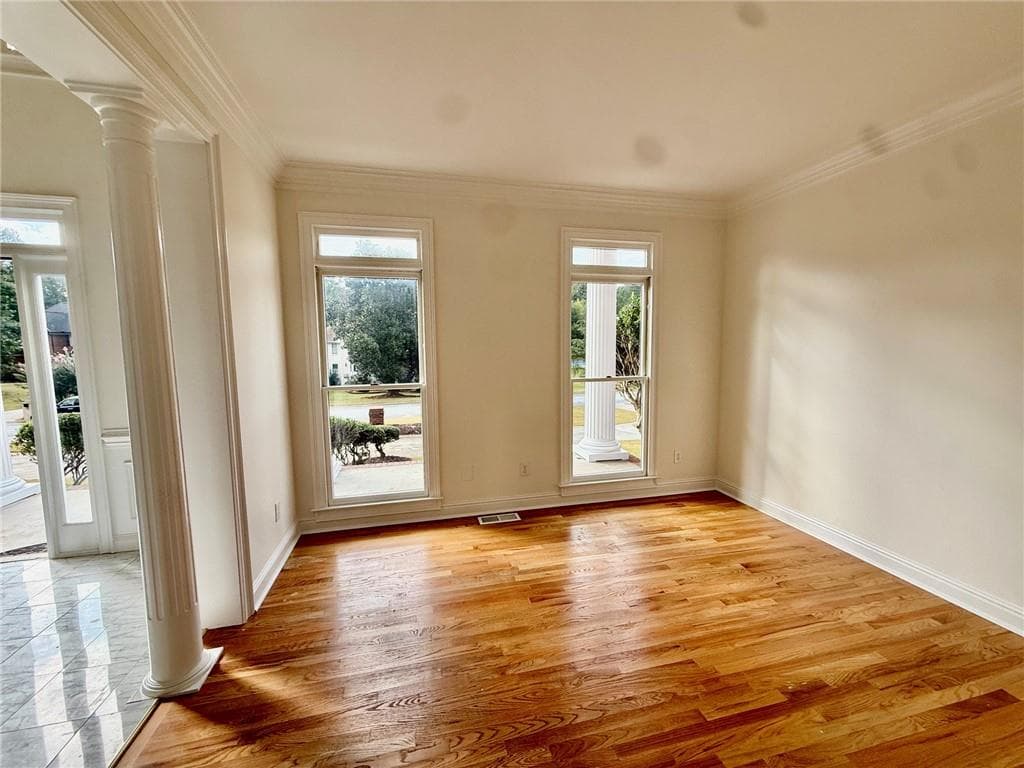 7 bedroom, 4 bathroom, 3,480 sq ft single family residence for sale at 110 Emerald Lake Drive, Fayetteville, GA 30215 — photo 8