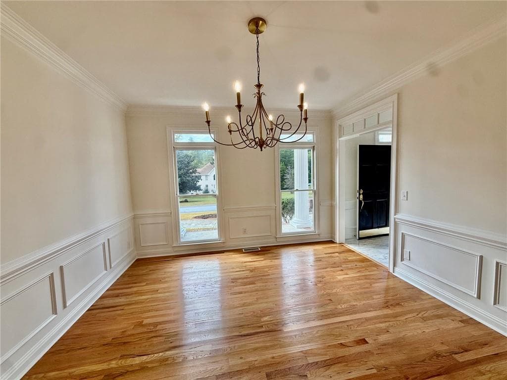 7 bedroom, 4 bathroom, 3,480 sq ft single family residence for sale at 110 Emerald Lake Drive, Fayetteville, GA 30215 — photo 9