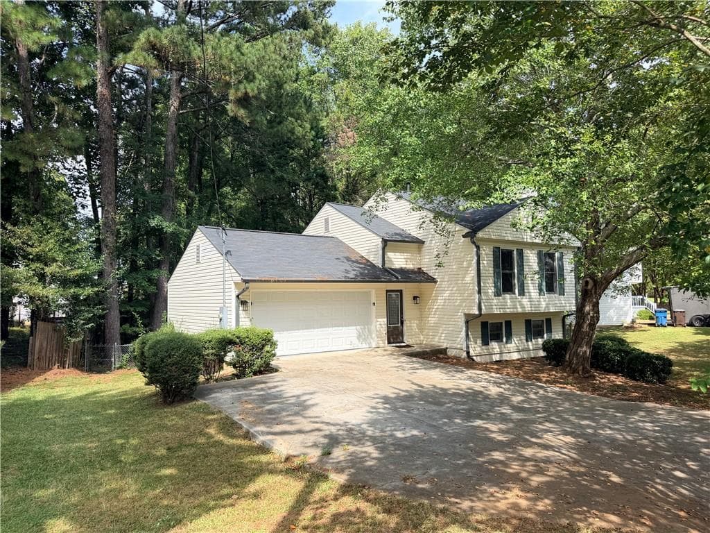 4 bedroom, 2 bathroom, 1,660 sq ft single family residence for sale at 305 Birch Rill Drive, Alpharetta, GA 30022