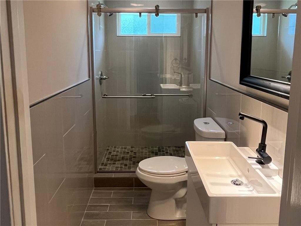 4 bedroom, 2 bathroom, 1,826 sq ft single family residence for rent at 2237 Scotty Cir, Decatur, GA 30032 for $2,400 a month — photo 7