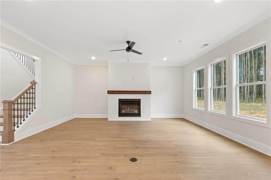 4 bedroom, 5 bathroom, 3,589 sq ft single family residence for sale at 224 Knollwood Bend, Canton, GA 30015 — photo 8
