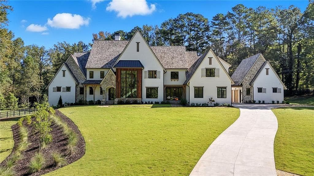 6 bedroom, 8 bathroom, 8,966 sq ft single family residence for sale at 14801 HOPEWELL Road, Milton, GA 30004