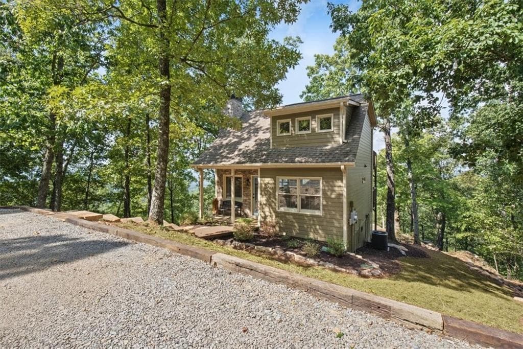 1 bedroom, 1 bathroom, 1,104 sq ft single family residence for sale at 23 Panda Drive, Ranger, GA 30734 — photo 4