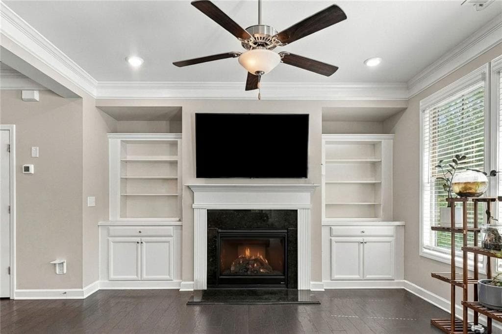 3 bedroom, 3 bathroom, 2,042 sq ft single family residence for sale at 58 W Dixie Avenue, Marietta, GA 30008 — photo 5
