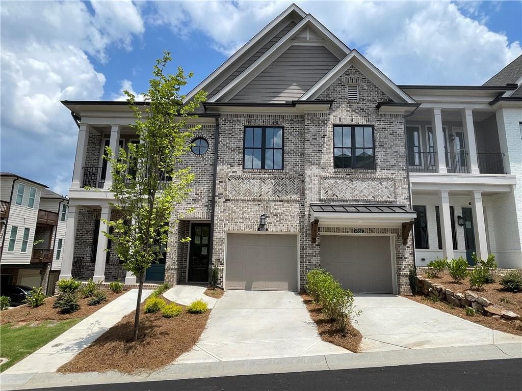2 bedroom, 2 bathroom, 1,648 sq ft condominium for sale at 4559 Watervale Way 261, Peachtree Corners, GA 30092 — photo 2
