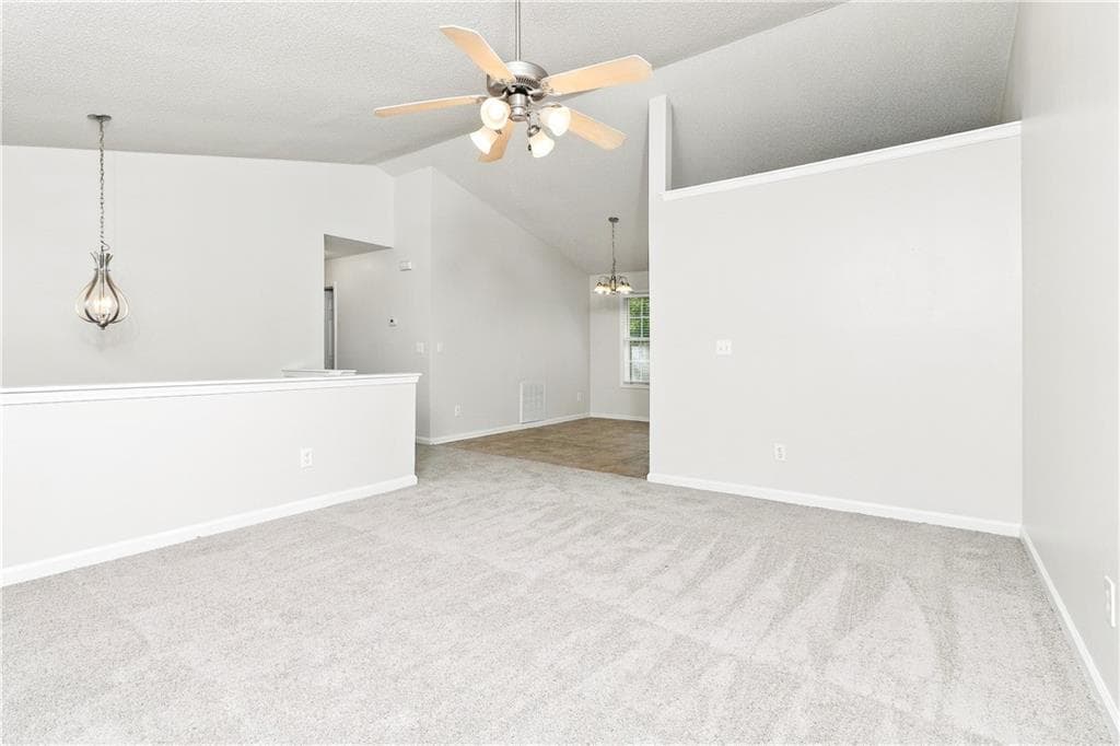 3 bedroom, 2 bathroom, 1,626 sq ft single family residence for sale at 315 Thorn Thicket Way, Rockmart, GA 30153 — photo 5