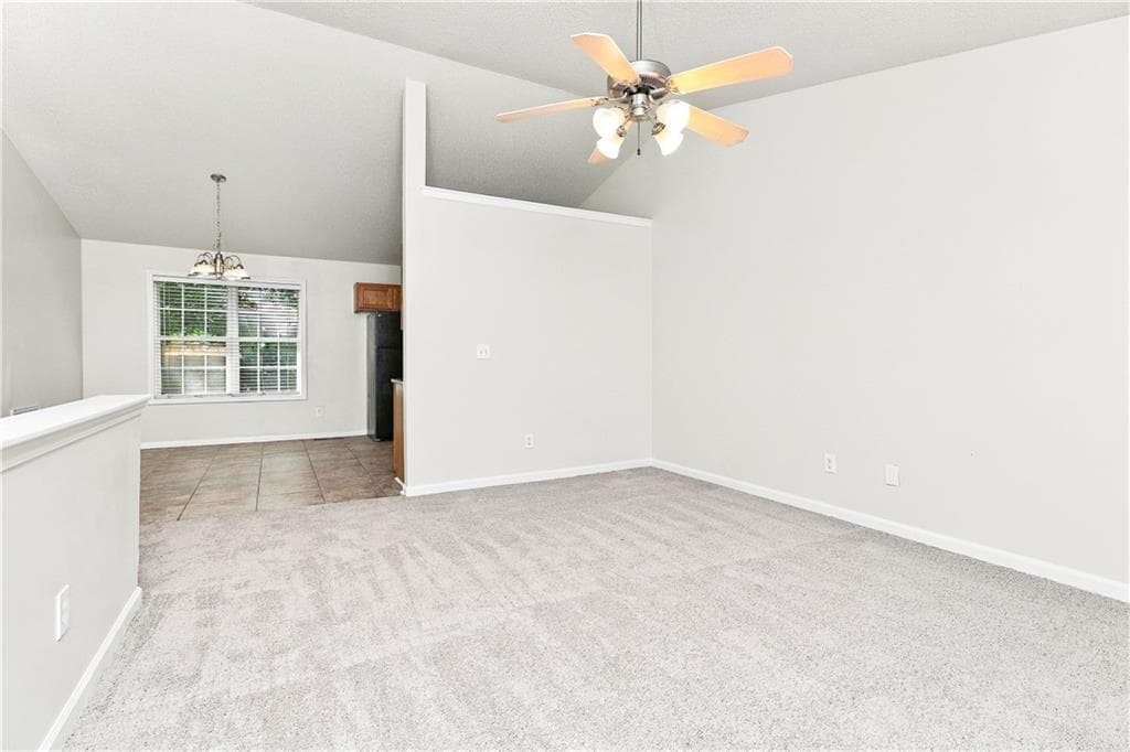 3 bedroom, 2 bathroom, 1,626 sq ft single family residence for sale at 315 Thorn Thicket Way, Rockmart, GA 30153 — photo 6