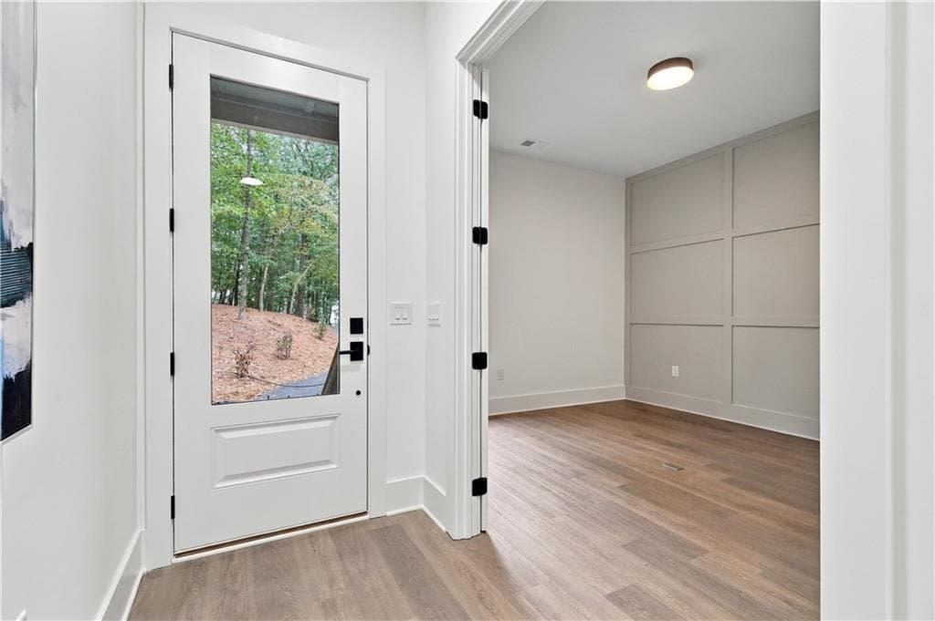 4 bedroom, 4 bathroom, 4,241 sq ft single family residence for sale at 20 Falcon Circle, Jasper, GA 30143 — photo 5