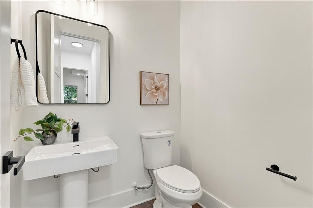 4 bedroom, 4 bathroom, 4,241 sq ft single family residence for sale at 20 Falcon Circle, Jasper, GA 30143 — photo 8