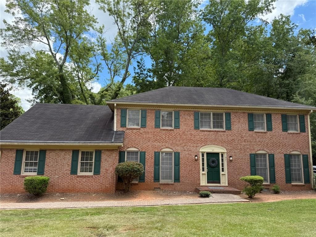 5 bedroom, 3 bathroom, 3,523 sq ft single family residence for rent at 1931 Peeler Road, Atlanta, GA 30338 for $3,550 a month — photo 1 of 45