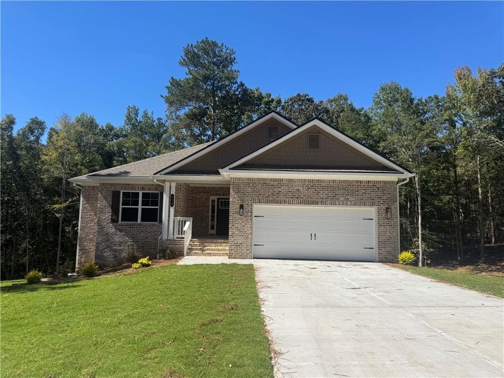 3 bedroom, 3 bathroom, 3,222 sq ft single family residence for sale at 354 Blackberry Court, Pendergrass, GA 30567