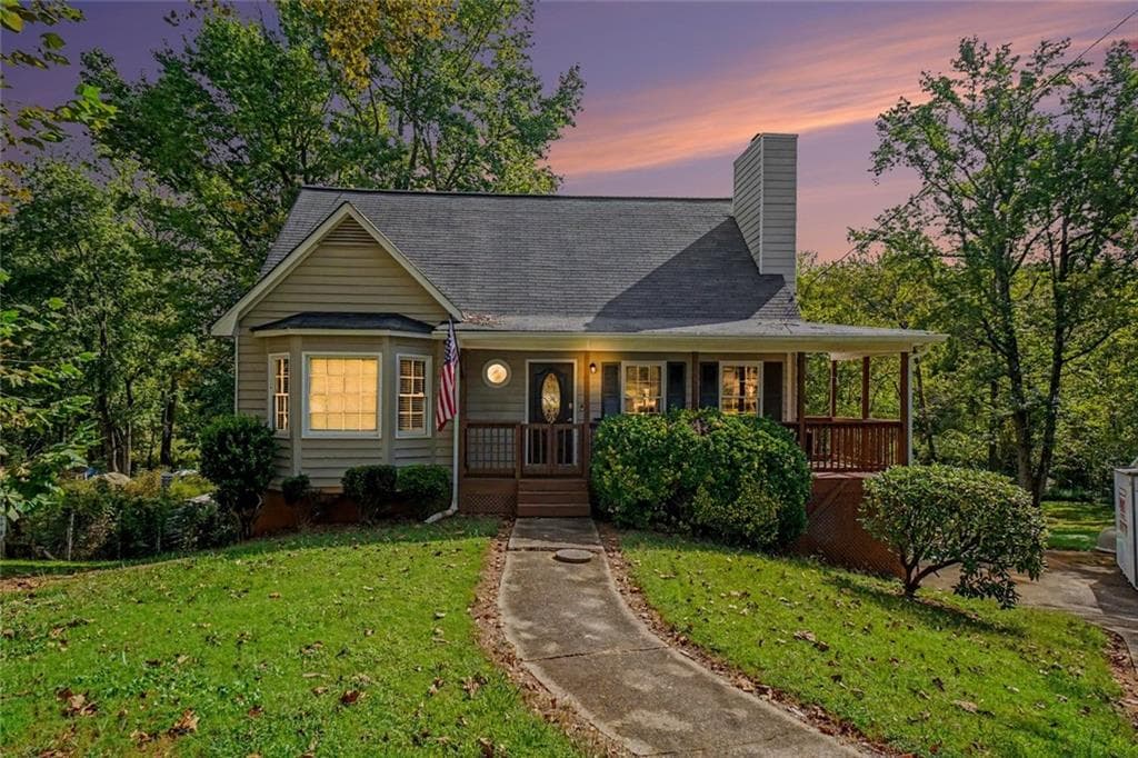 3 bedroom, 2 bathroom, 1,495 sq ft home for sale at 481 Don Circle, Marietta, GA