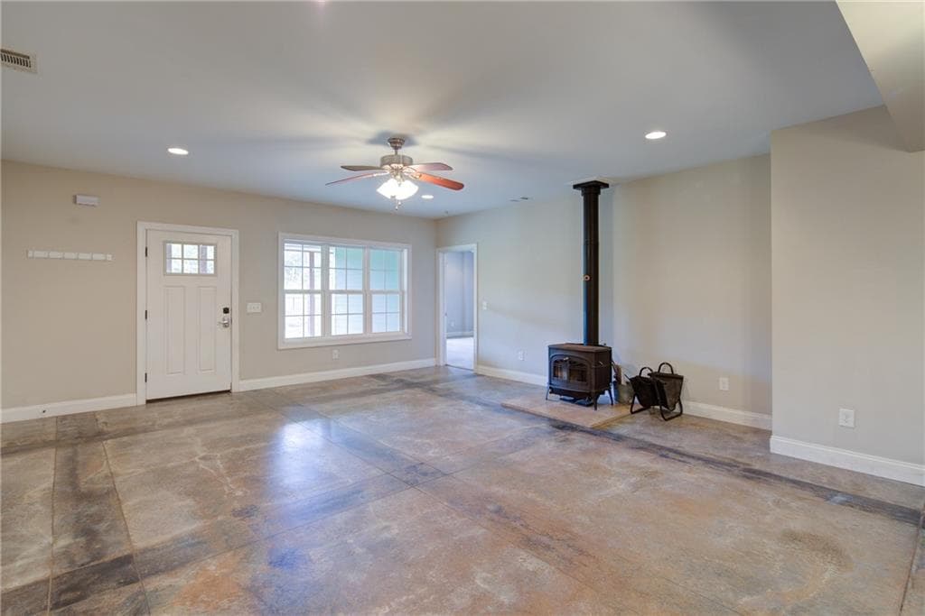 3 bedroom, 2 bathroom, 2,000 sq ft apartment for rent at 8365 Wallace Wood Road, Gainesville, GA 30506 for $2,250 a month — photo 6