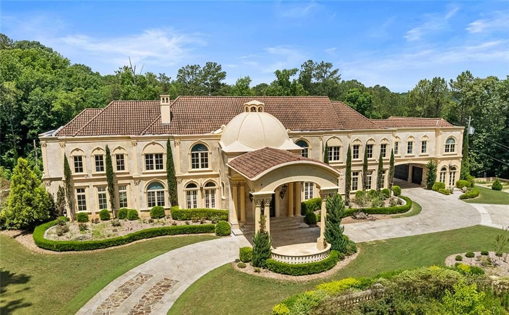8 bedroom, 15 bathroom, 25,387 sq ft home for sale at 6420 Riverside Drive, Sandy Springs, GA