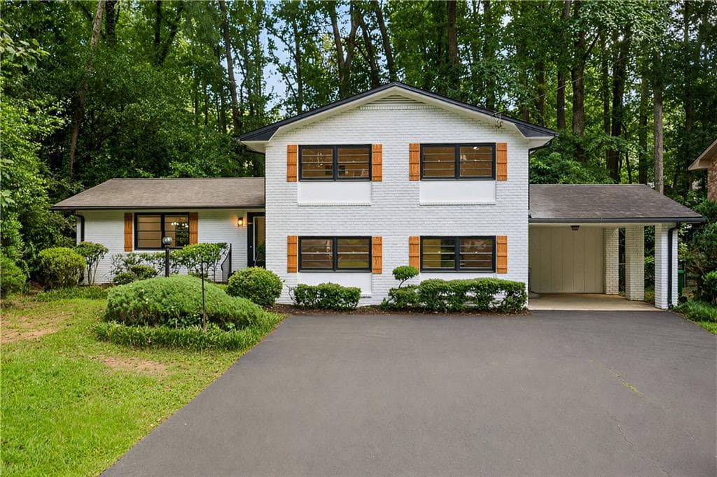 4 bedroom, 4 bathroom, 2,700 sq ft home for sale at 3309 Chase Road, Atlanta, GA