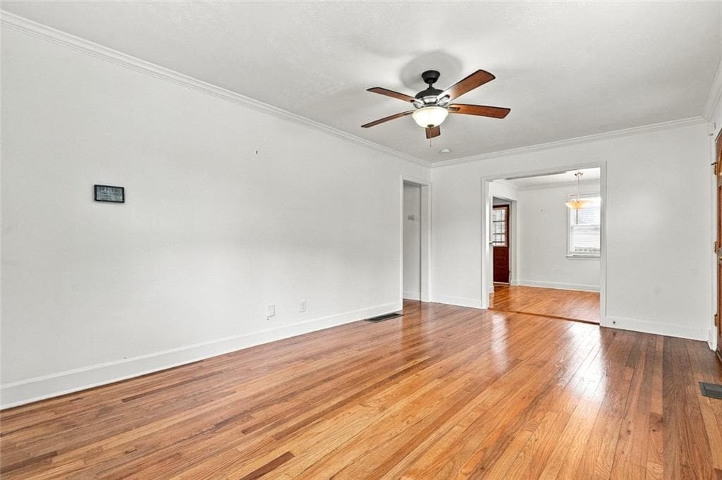 3 bedroom, 2 bathroom, 1,714 sq ft single family residence for sale at 376 Hooper Street, Atlanta, GA 30317 — photo 5