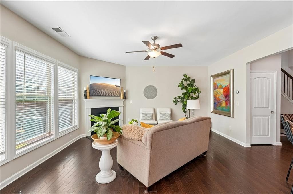 3 bedroom, 3 bathroom, 2,073 sq ft townhouse for sale at 513 Coral Street, Marietta, GA 30064 — photo 7