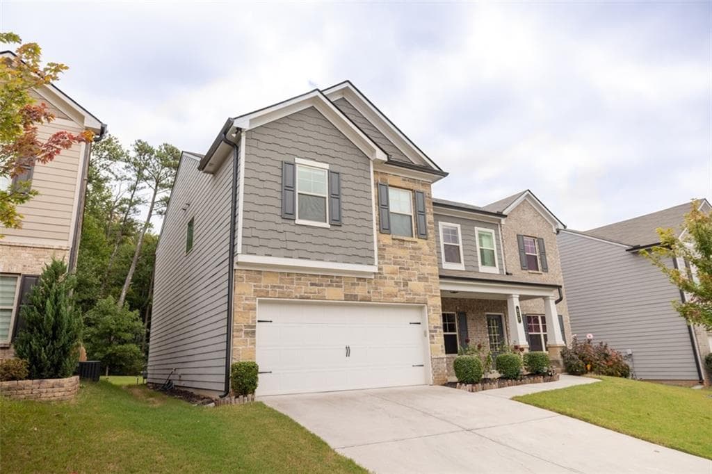 5 bedroom, 4 bathroom, 3,385 sq ft single family residence for sale at 352 Newshaw Drive, Lawrenceville, GA 30046 — photo 2