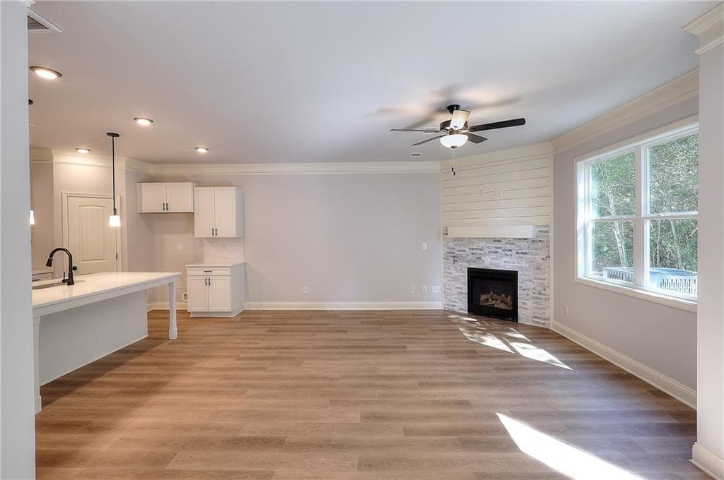 3 bedroom, 3 bathroom, 1,660 sq ft townhouse for rent at 40 Crest Drive 24, Hartwell, GA 30643 for $2,200 a month — photo 7