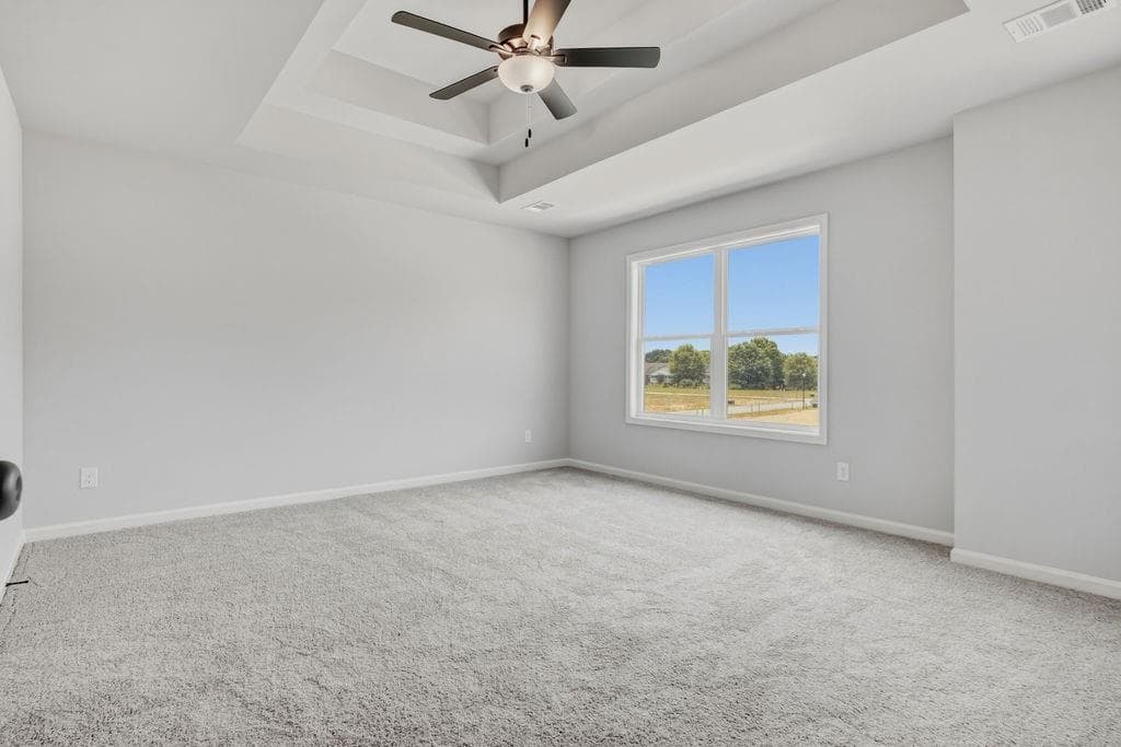 3 bedroom, 3 bathroom, 1,660 sq ft townhouse for rent at 40 Crest Drive 24, Hartwell, GA 30643 for $2,200 a month — photo 9