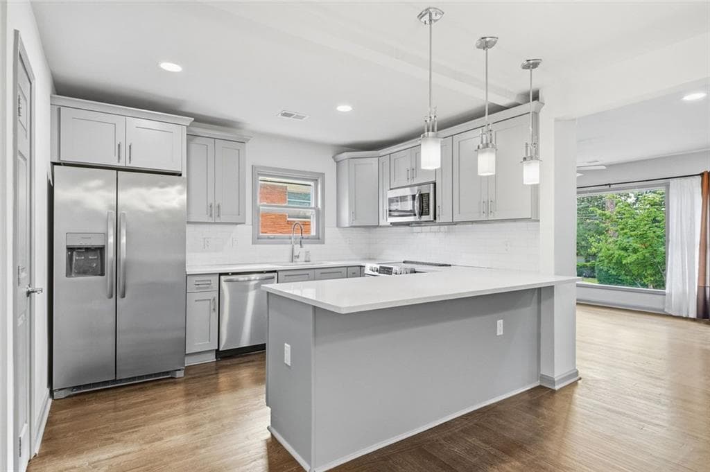 3 bedroom, 2 bathroom, 1,857 sq ft single family residence for rent at 1179 Fountain Drive, Atlanta, GA 30314 for $2,600 a month — photo 10