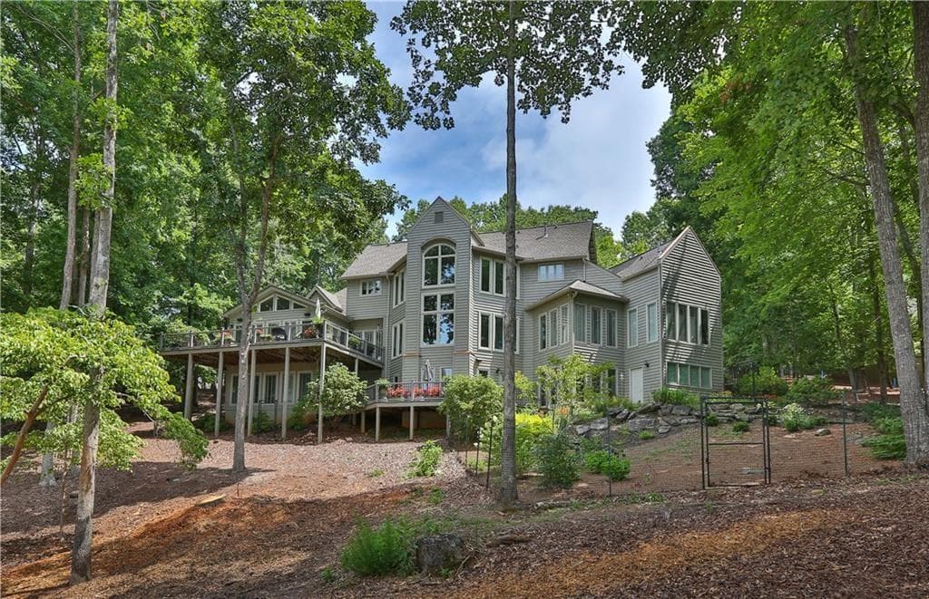 5 bedroom, 6 bathroom, 7,353 sq ft single family residence for sale at 255 Indigo Bunting Trail, Big Canoe, GA 30143 — photo 4