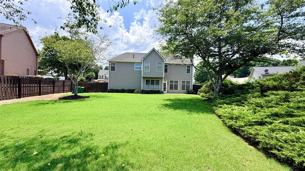 4 bedroom, 3 bathroom, 2,600 sq ft single family residence for rent at 6271 Mountain Ridge Circle, Sugar Hill, GA 30518 for $3,400 a month — photo 7