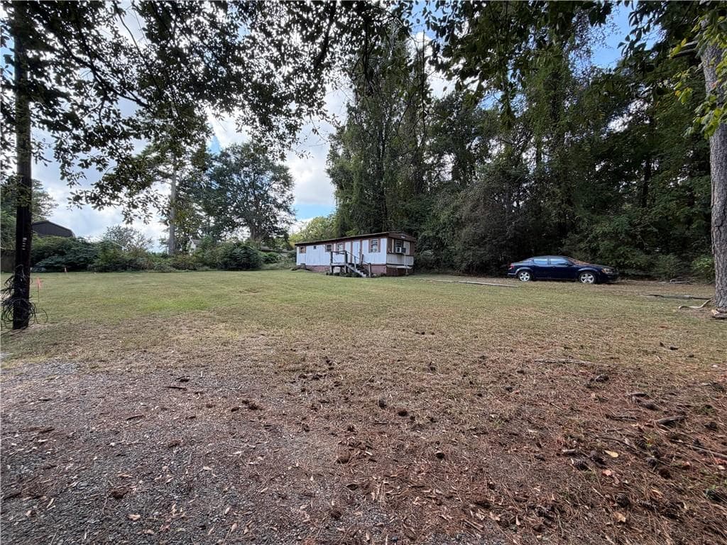 single family residence for sale at 184 Sunset Road, Acworth, GA 30101