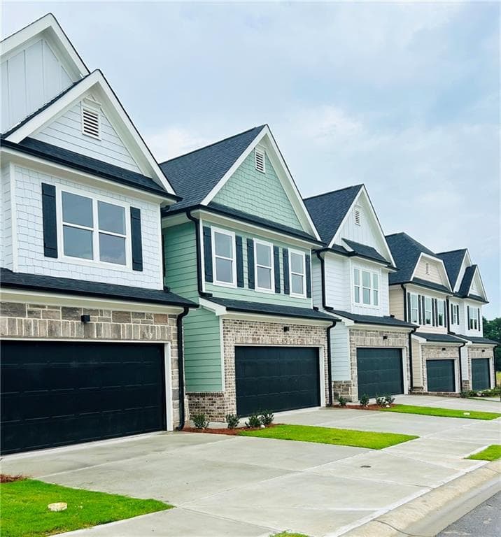 3 bedroom, 3 bathroom, 1,660 sq ft townhouse for rent at 19 Crest Drive 2, Hartwell, GA 30643 for $2,200 a month — photo 2