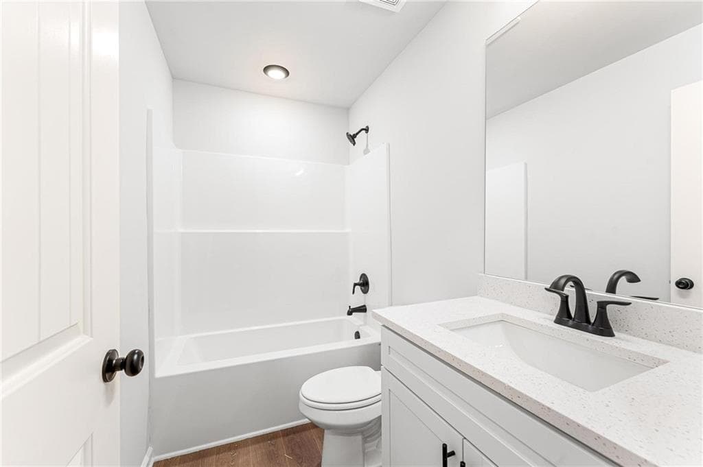3 bedroom, 3 bathroom, 1,660 sq ft townhouse for rent at 19 Crest Drive 2, Hartwell, GA 30643 for $2,200 a month — photo 10