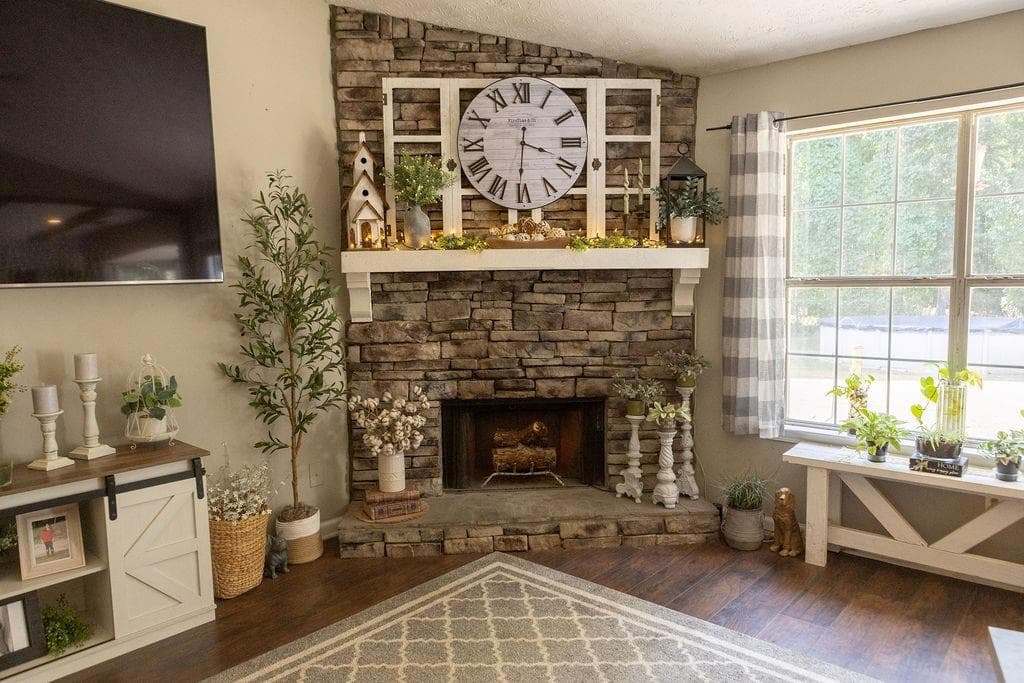 4 bedroom, 3 bathroom, 1,854 sq ft single family residence for sale at 160 Eastwood Forest, Covington, GA 30014 — photo 10