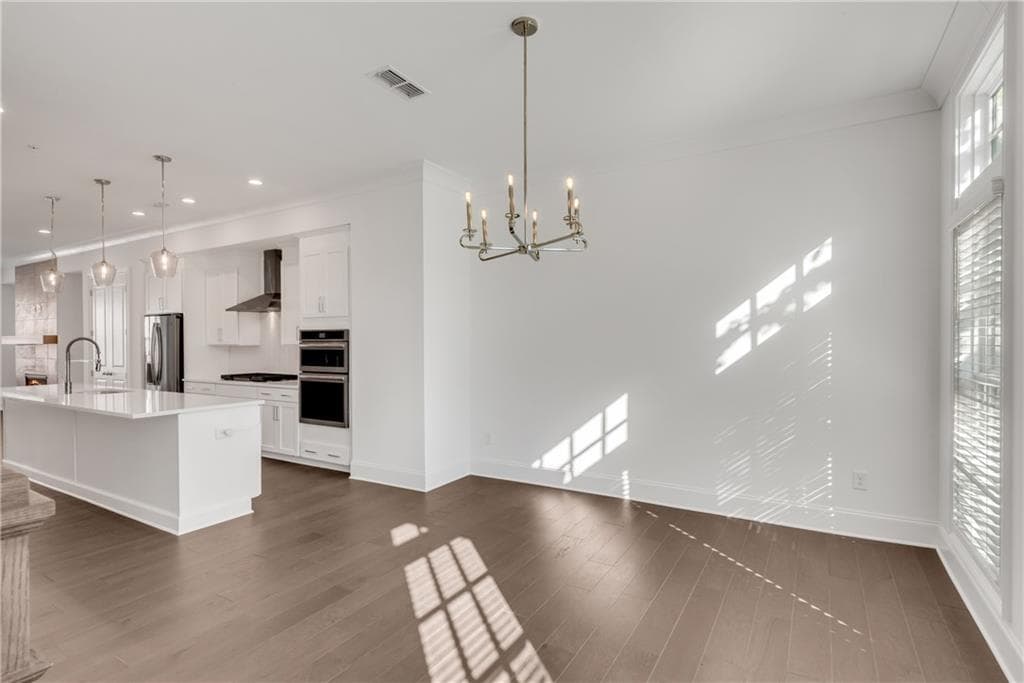3 bedroom, 4 bathroom, 2,258 sq ft townhouse for sale at 6750 Encore Boulevard, Sandy Springs, GA 30328 — photo 3