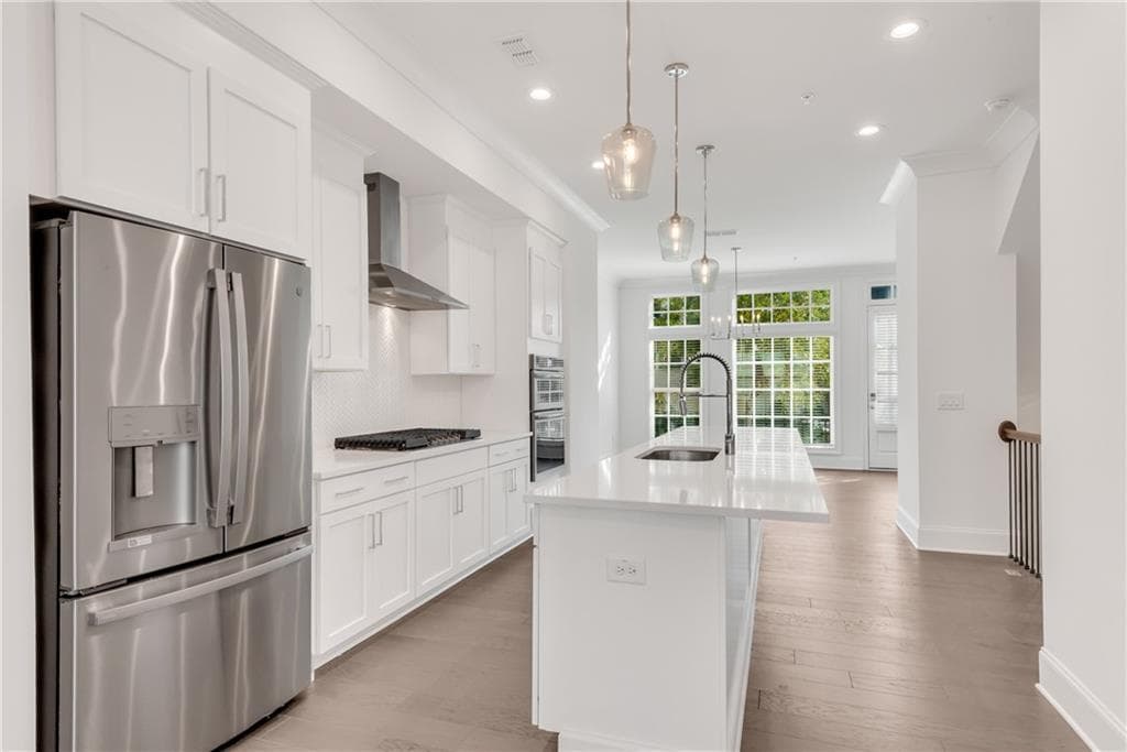 3 bedroom, 4 bathroom, 2,258 sq ft townhouse for sale at 6750 Encore Boulevard, Sandy Springs, GA 30328 — photo 10