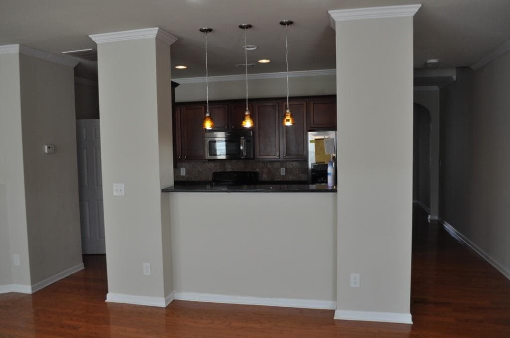 2 bedroom, 3 bathroom, 2,028 sq ft townhouse for rent at 941 Pierce Ivy Court, Lawrenceville, GA 30043 for $1,990 a month — photo 3