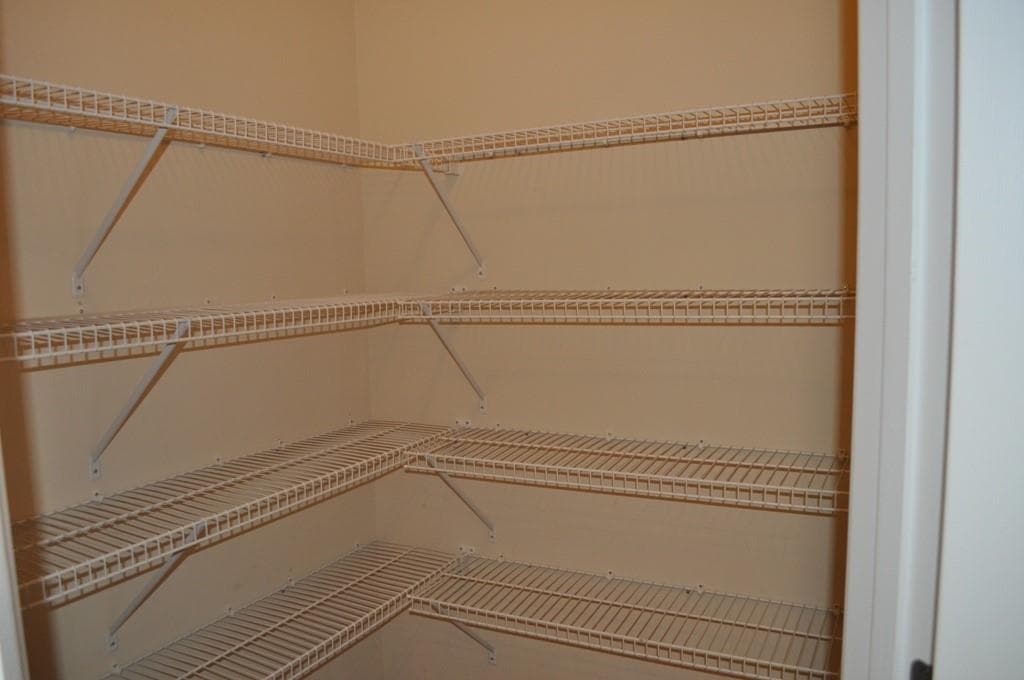 2 bedroom, 3 bathroom, 2,028 sq ft townhouse for rent at 941 Pierce Ivy Court, Lawrenceville, GA 30043 for $1,990 a month — photo 6