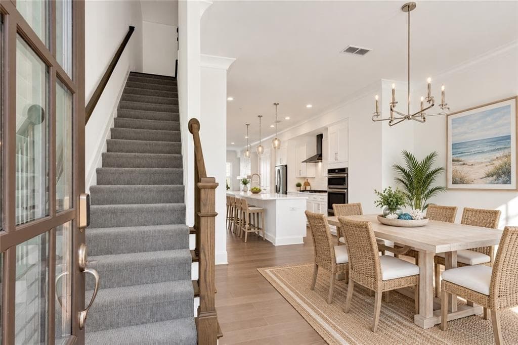 3 bedroom, 4 bathroom, 2,258 sq ft townhouse for sale at 6750 Encore Boulevard, Sandy Springs, GA 30328 — photo 2