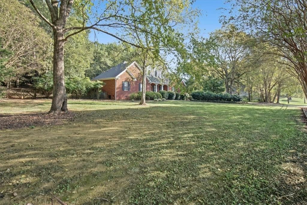 3 bedroom, 2 bathroom, 1,581 sq ft single family residence for sale at 964 Sugar Valley Road, Cartersville, GA 30120 — photo 3