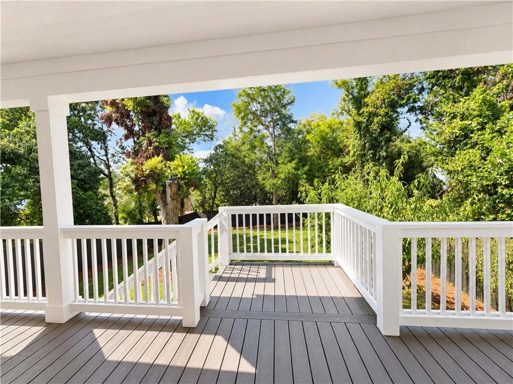 4 bedroom, 4 bathroom, 2,682 sq ft single family residence for sale at 191 Madison Street, Macon, GA 31201 — photo 6