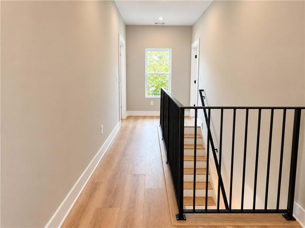 4 bedroom, 4 bathroom, 2,682 sq ft single family residence for sale at 191 Madison Street, Macon, GA 31201 — photo 7