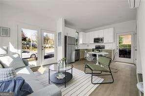 1 bedroom, 1 bathroom, 640 sq ft condominium for sale at 1070 Dill Avenue 105, Atlanta, GA 30310 — photo 5