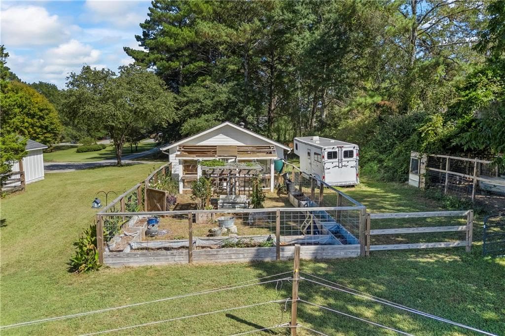 3 bedroom, 3 bathroom, 2,217 sq ft single family residence for sale at 2670 Ho Hum Hollow Road, Monroe, GA 30655 — photo 6