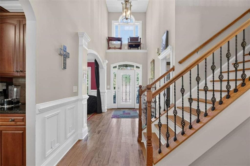 4 bedroom, 4 bathroom, 2,658 sq ft single family residence for sale at 109 W Lake Boulevard, Carrollton, GA 30116 — photo 6