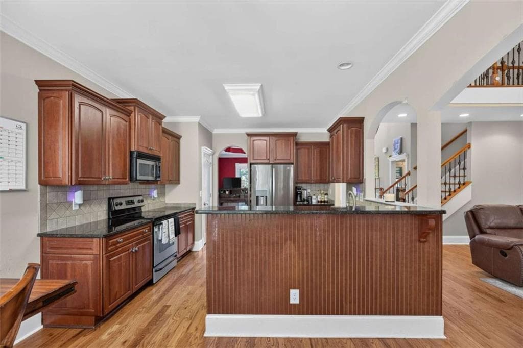 4 bedroom, 4 bathroom, 2,658 sq ft single family residence for sale at 109 W Lake Boulevard, Carrollton, GA 30116 — photo 10