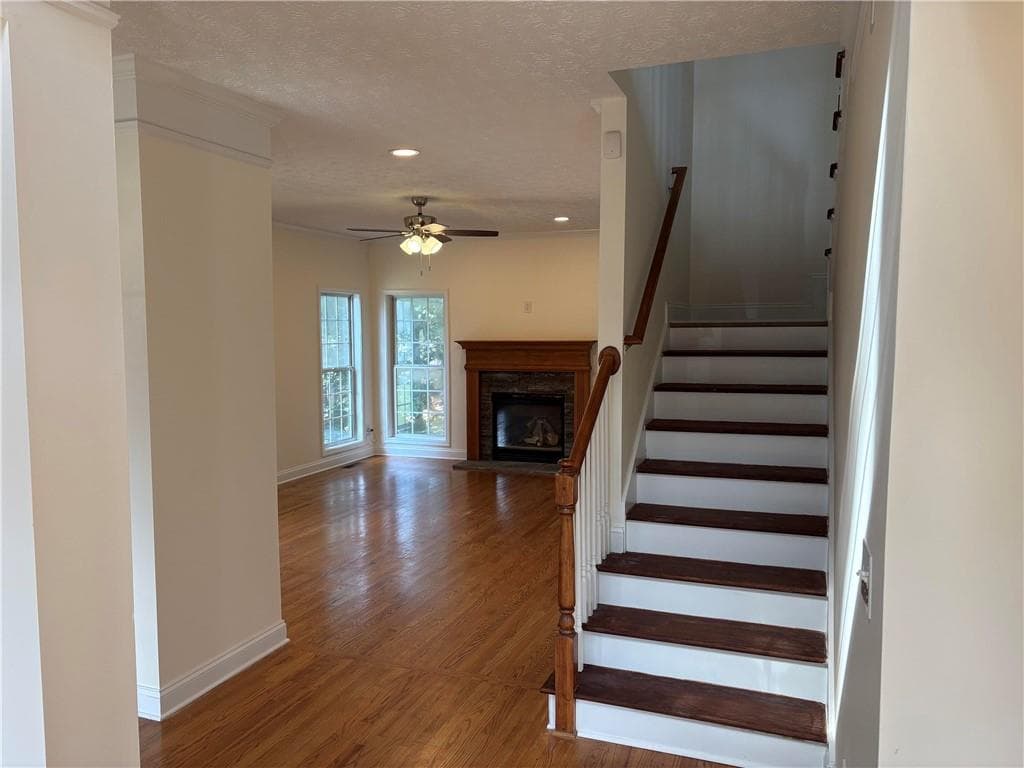 4 bedroom, 3 bathroom single family residence for rent at 116 Hickory Trail, Stockbridge, GA 30281 for $3,050 a month — photo 4
