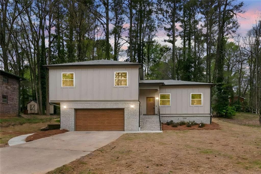 4 bedroom, 3 bathroom, 2,300 sq ft single family residence for sale at 2911 Pine Valley Circle, Atlanta, GA 30344